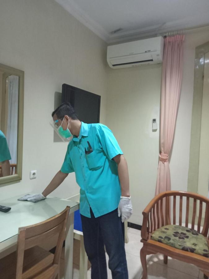 Hotel Trio Surakarta  Экстерьер фото